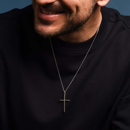 CLASSIC CROSS PENDANT - SILVER