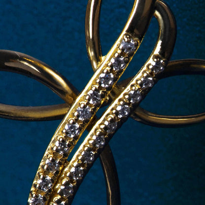 CROSS NECKLACE - DIAMONDS AND GOLD