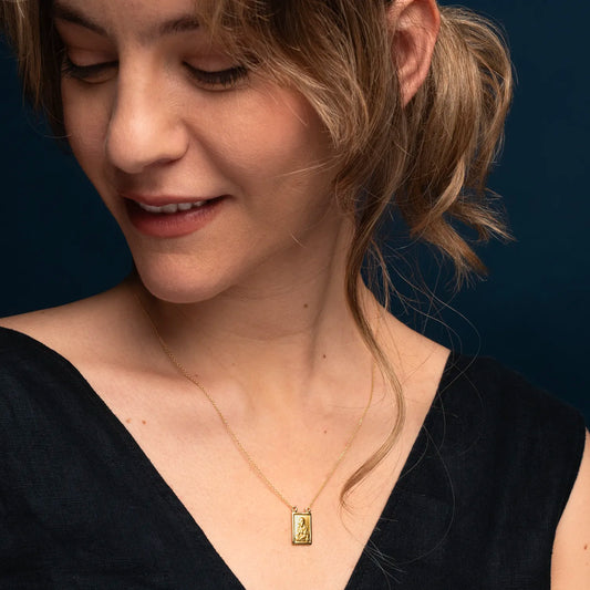 SCAPULAR NECKLACE - GOLD