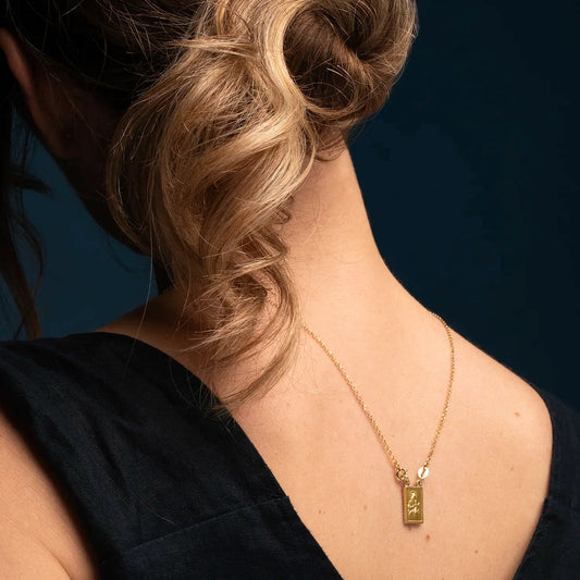 SCAPULAR NECKLACE -  GOLDEN SILVER